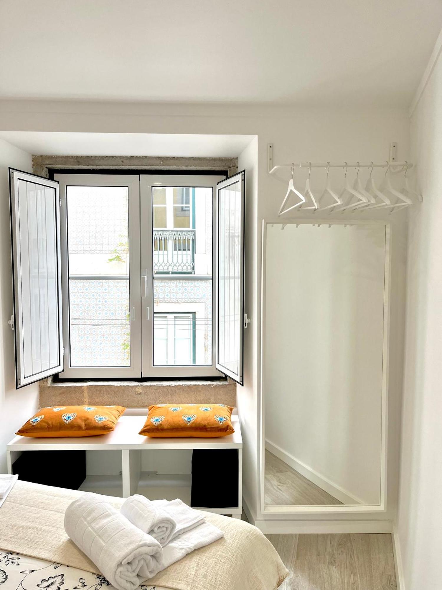 Apartments Center Santos Lisboa Eksteriør billede